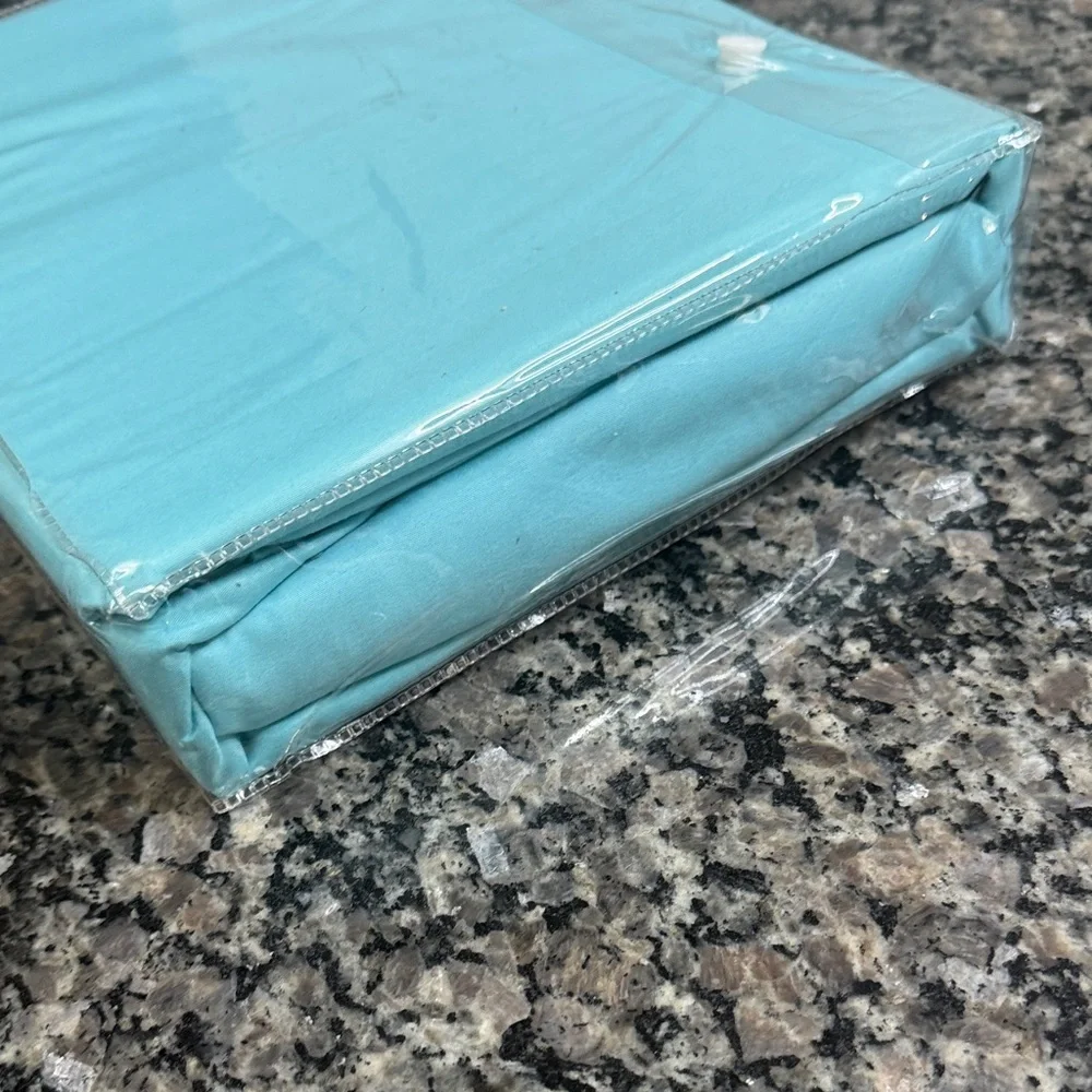 Aqua twin Sheet Set NEW